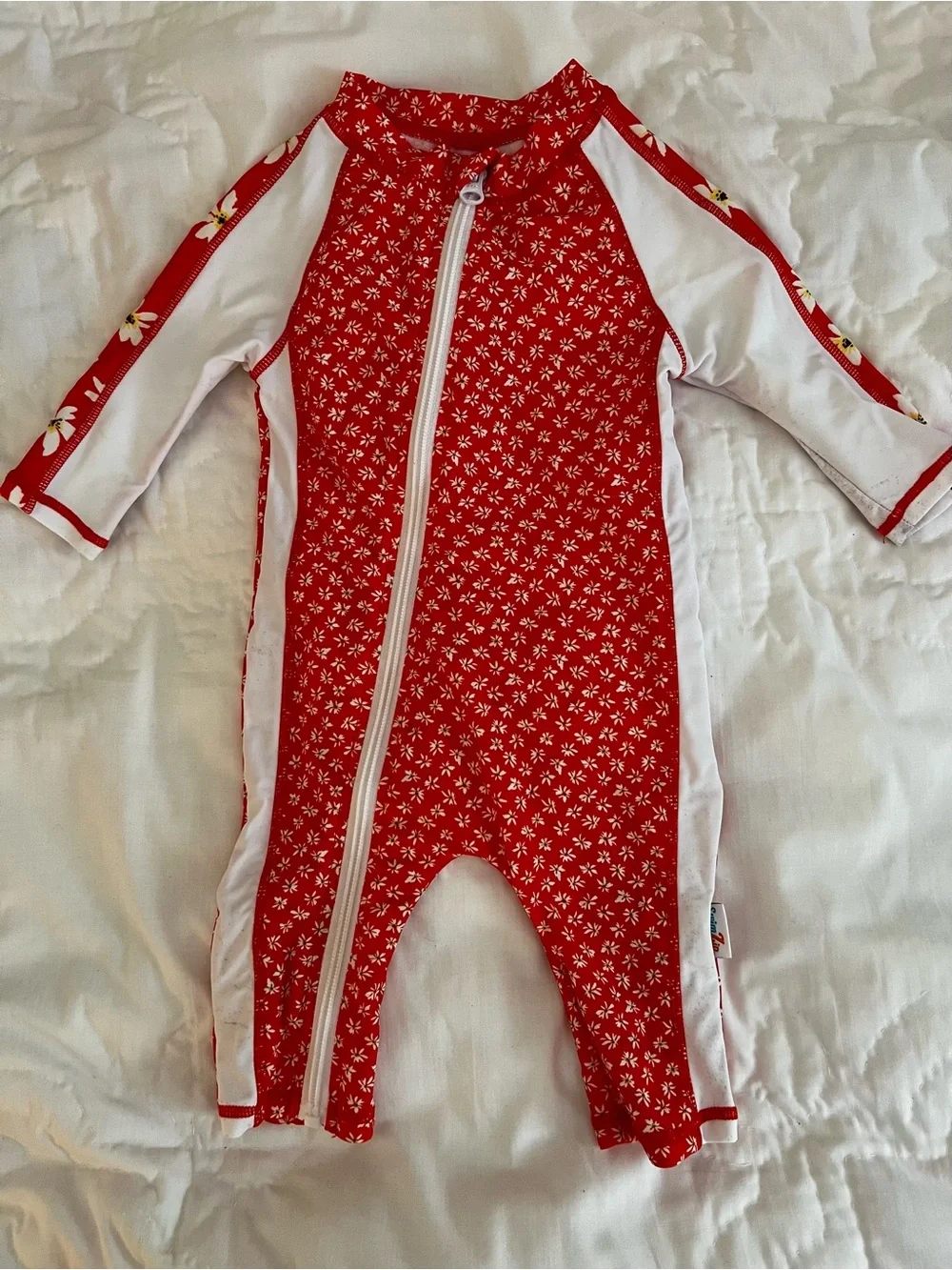 SwimZip - Long Sleeve Sunsuit Rash Guard